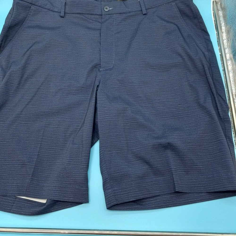 Greg Norman Shark Men Golf‎ Shorts Navy Heather Performance Size 38 Flat Front